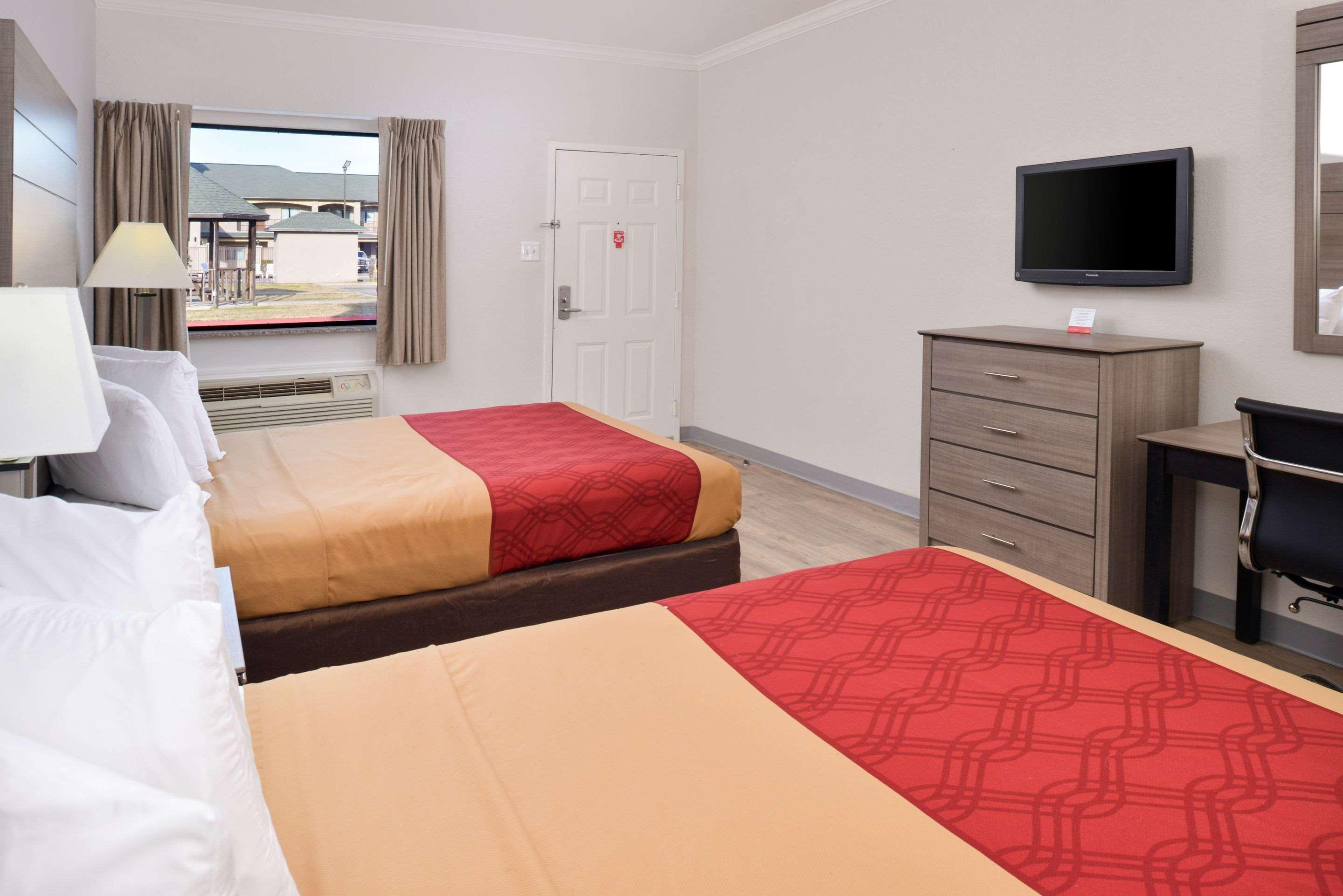 Econo Lodge Inn & Suites Port Arthur Near Sabine Pass Buitenkant foto